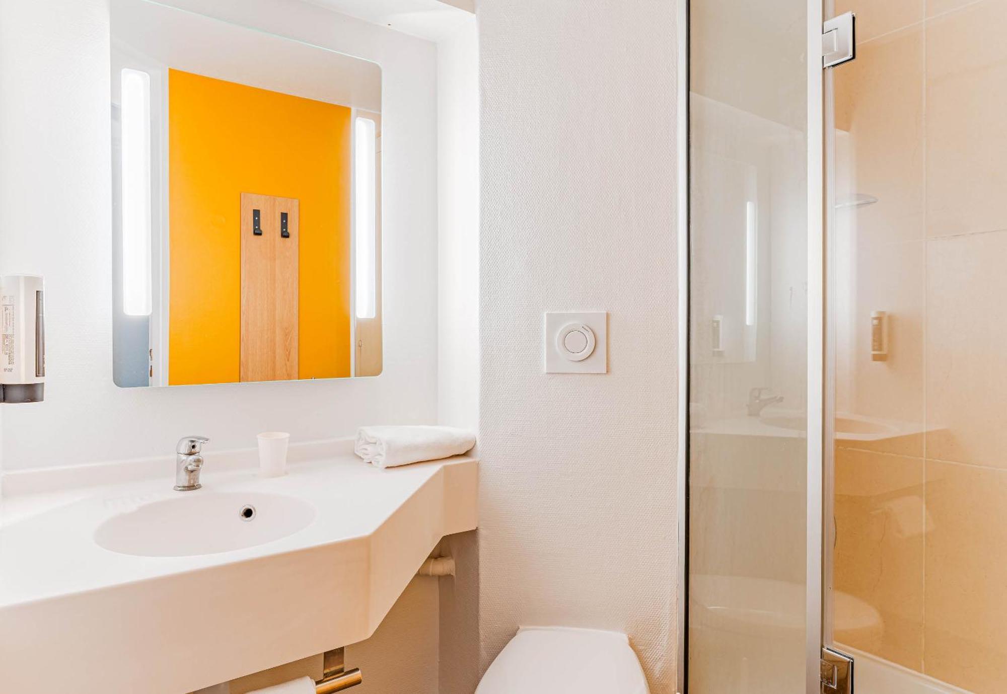 B&B Hotel Poitiers 3 Futuroscope Chasseneuil-du-Poitou Zewnętrze zdjęcie