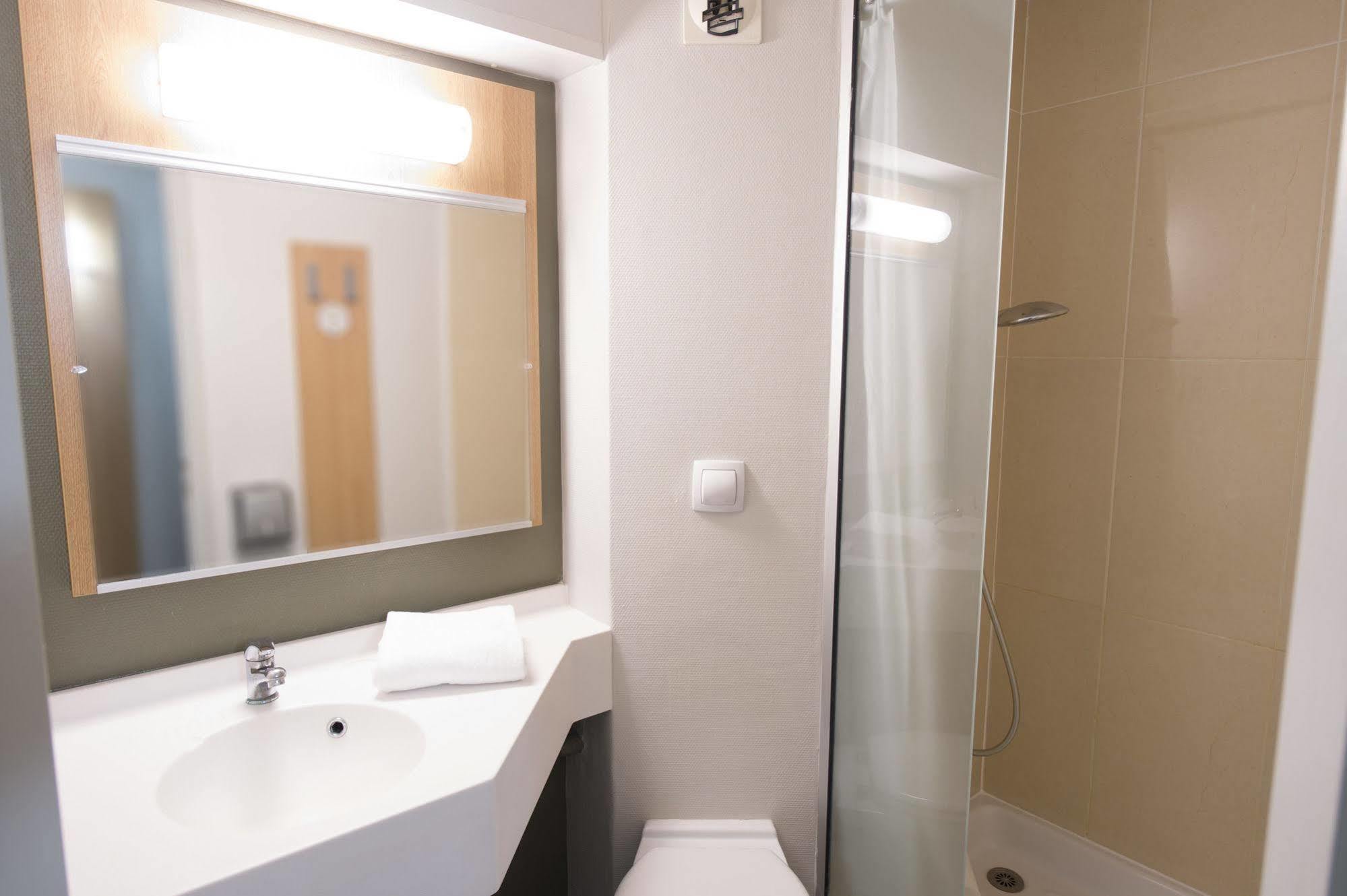 B&B Hotel Poitiers 3 Futuroscope Chasseneuil-du-Poitou Zewnętrze zdjęcie